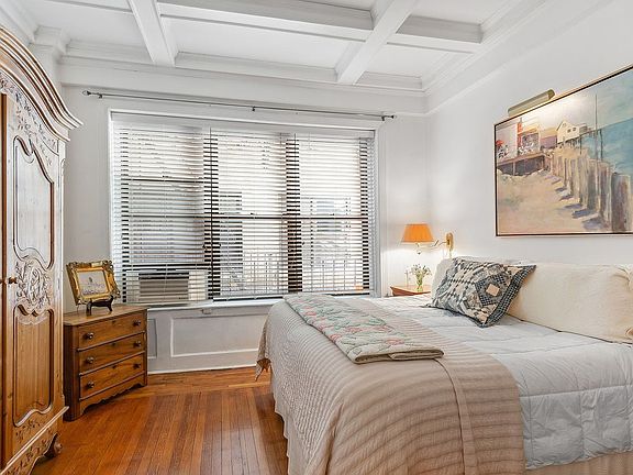 5th image of 545 W 111th St APT 2H