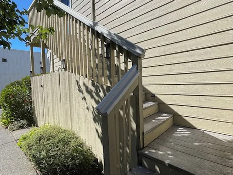 647 McGinnis Cir — Photo 29