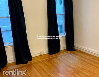 26 Hemenway St. #3 Boston - Fenway Unit Photo 4