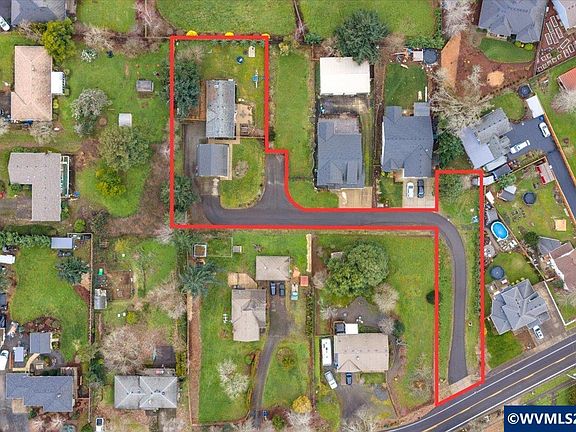 3rd image of 135 Steelhammer Rd