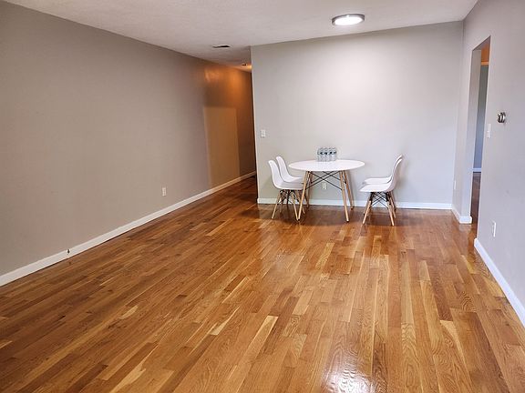 3rd image of 123 Elm St APT D-11