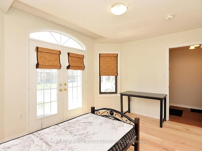 10 Sheldon Dr — Photo 9