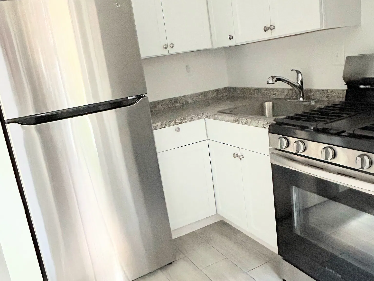 2 bed, 1300 sqft, $2,395 — Photo 1