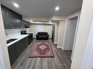 92 Robert Parkinson Dr, Brampton, ON L7A0Z3