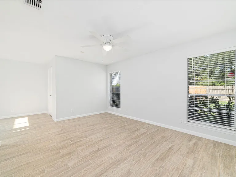 10522 Northview Dr — Photo 21