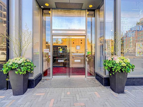 3rd image of 155 Yorkville Ave #2315
