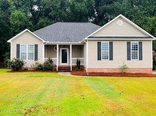 2847 Elizabeth Edwards Ct, Grimesland, NC 27837