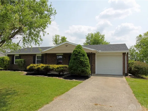 10972 Comanche Dr, Sidney, OH 45365