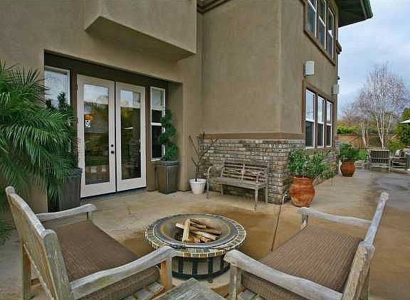 5th image of 1501 Vivaldi St