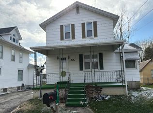 55 S Main St, New Holland, OH