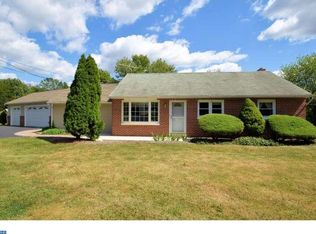 380 Moyer Rd, Harleysville, PA 19438