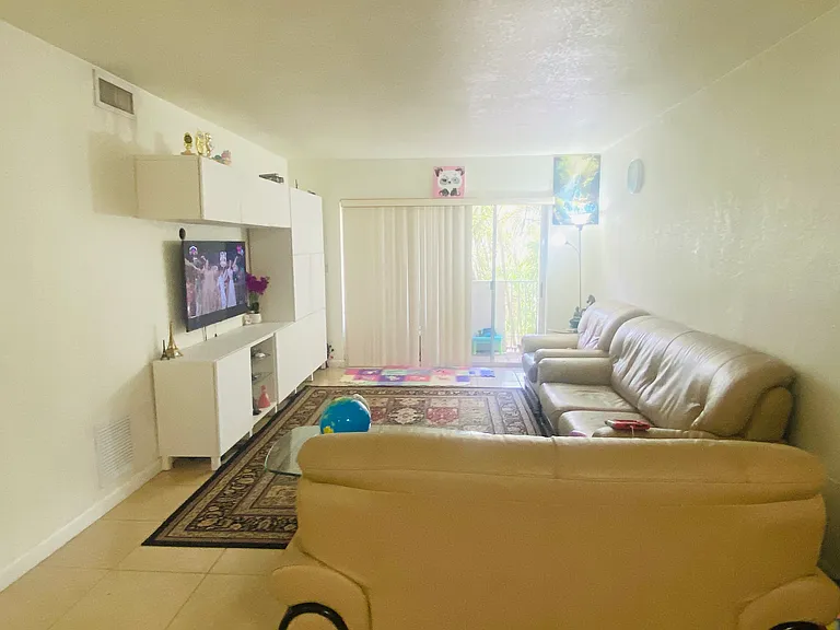 8950 SW 69th Ct #307 — Photo 3