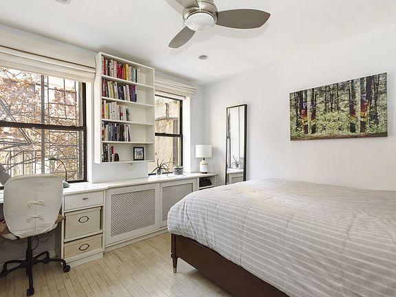 4th image of 507 E 12th St APT 2B