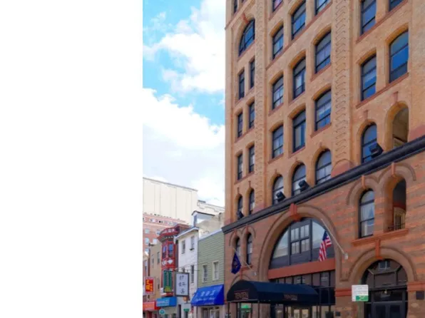 1010 Race St APT 5A, Philadelphia, PA 19107