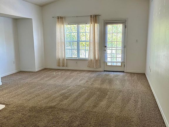 4th image of 1501 Partin Dr APT 211