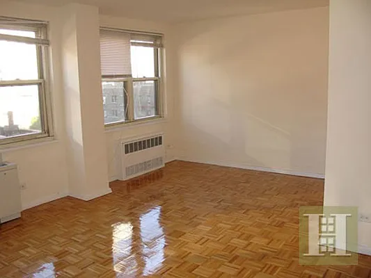 Rented by Halstead Real Estate | media 7