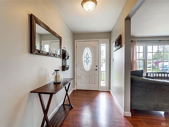 3rd image of 1013 Halfacre Ave