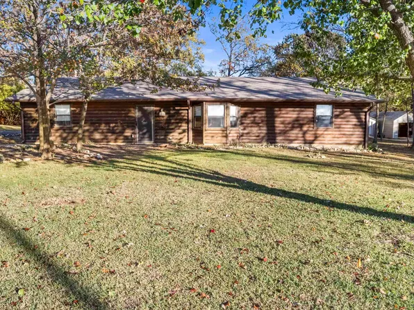 213 County Road 1997, Yantis, TX 75497