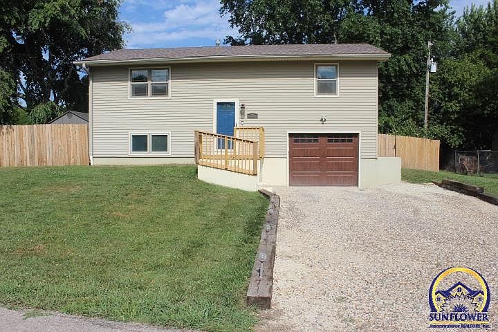 1st image of 310 Lyter Ct