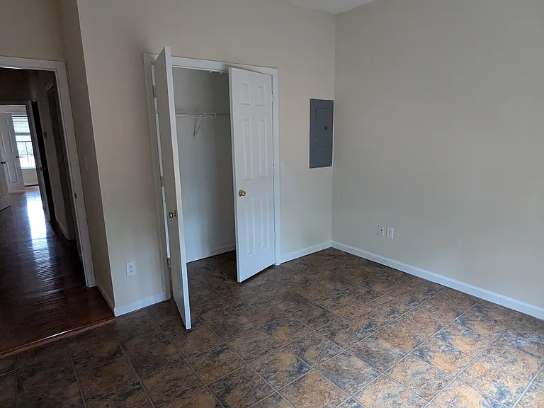 109 Highland Dr — Photo 24
