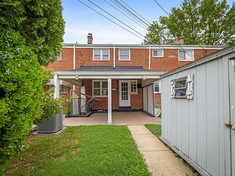 3317 Belsford Ct — Photo 26