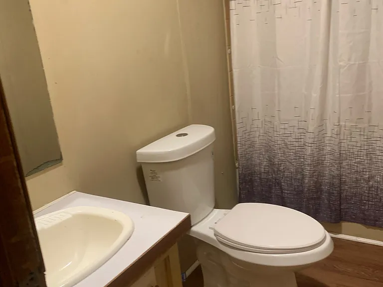 115 Anthony Dr — Photo 5