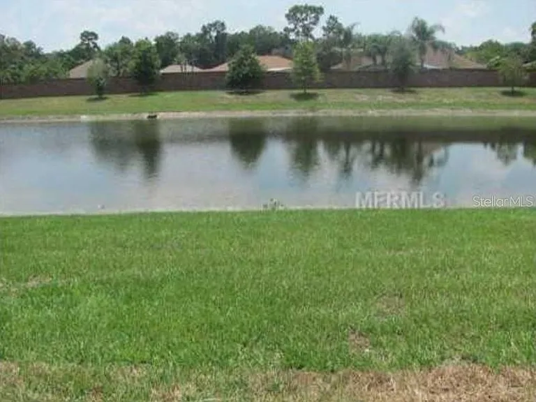 3809 Black Spruce Ln — Photo 2