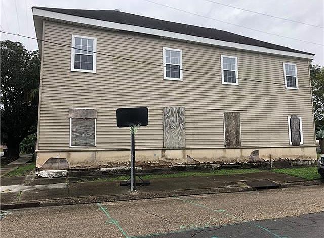 1st image of 434 Delery St