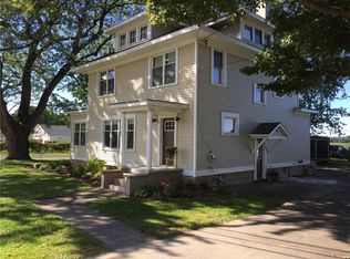 9512 W Main Rd, North East, PA 16428