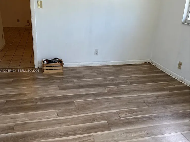 4114 NW 88th Ave #201 — Photo 3