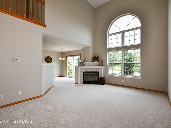 2nd image of 1604 Abington Ln