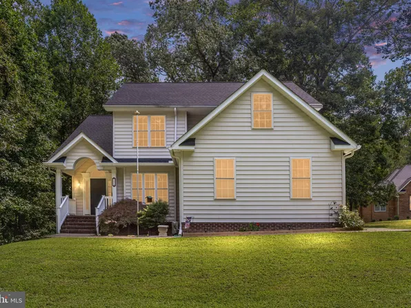 199 Stonewall Dr, Fredericksburg, VA 22401