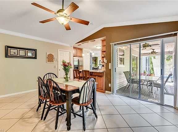 5th image of 3804 SW 21st Pl
