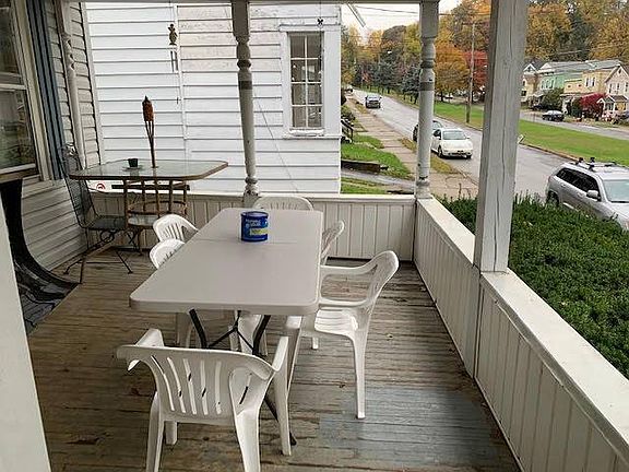 3rd image of 68 Furnace St