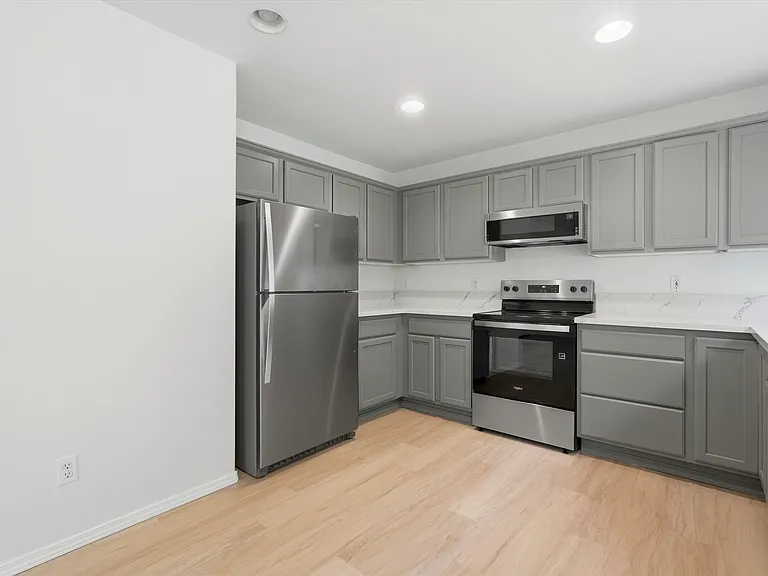 6959 NE Willowgrove St — Photo 18