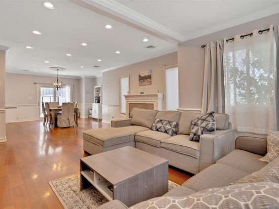 321 1st St #a, Cliffside Park, NJ 07010