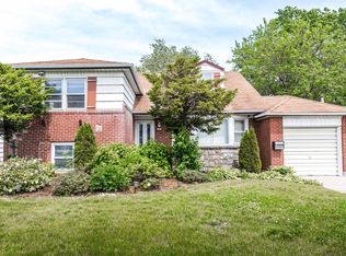 3251 Oceanside Rd, Oceanside, NY 11572