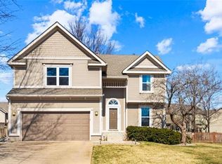 8008 W 147th St, Overland Park, KS 66223