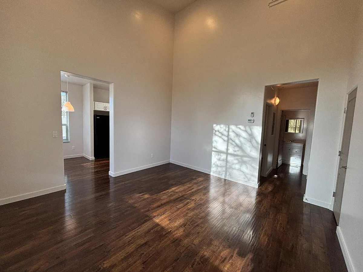 Unit Photo - 7943 W Preece Dr #101