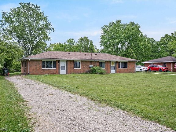 2nd image of 3823 & 3827 Richlawn Rd