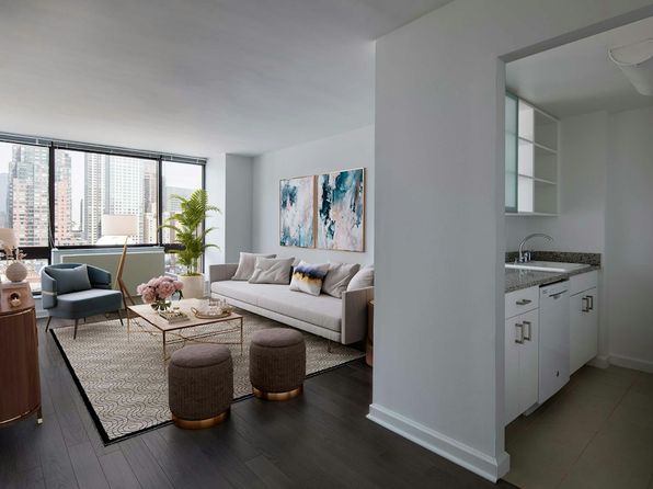 500 W 56th St APT 504