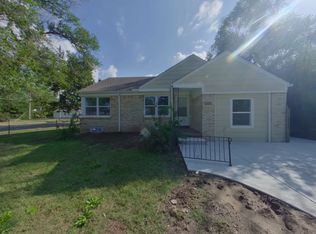 2323 E Stadium Dr, Wichita, KS 67214