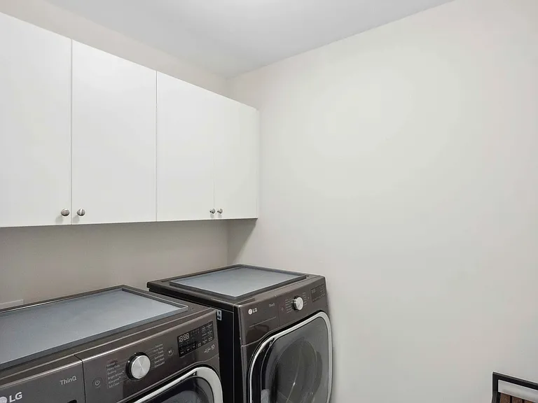 934 Clarkia St — Photo 10