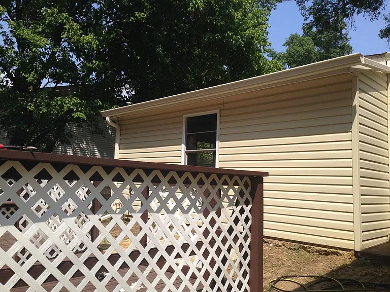 513 Ranch Dr — Photo 37