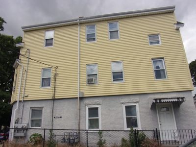 73 Home St, Fall River, MA, 02720
