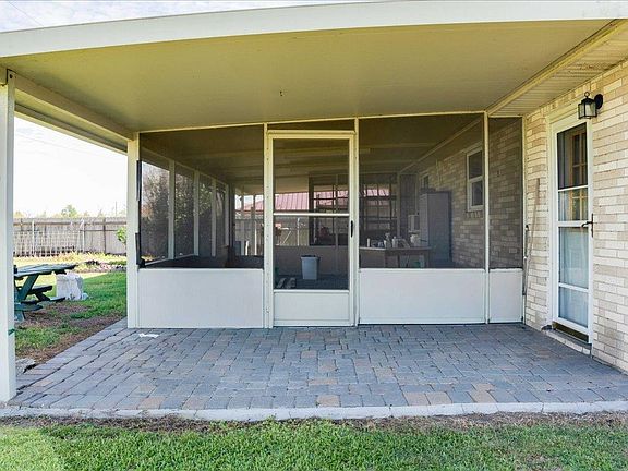 2nd image of 536 Hospital Dr