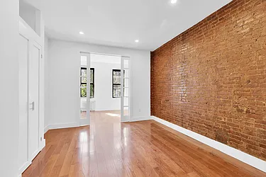 Rented by Cooper & Cooper Real Estate