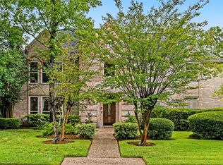 1 Hidden Pond Pl, Spring, TX 77381