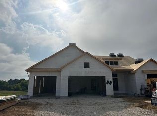 593 Wickland Way, Colgate, WI 53017