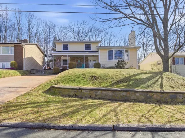 76 Birchwood Ct, Halifax, NS B4A 2X7